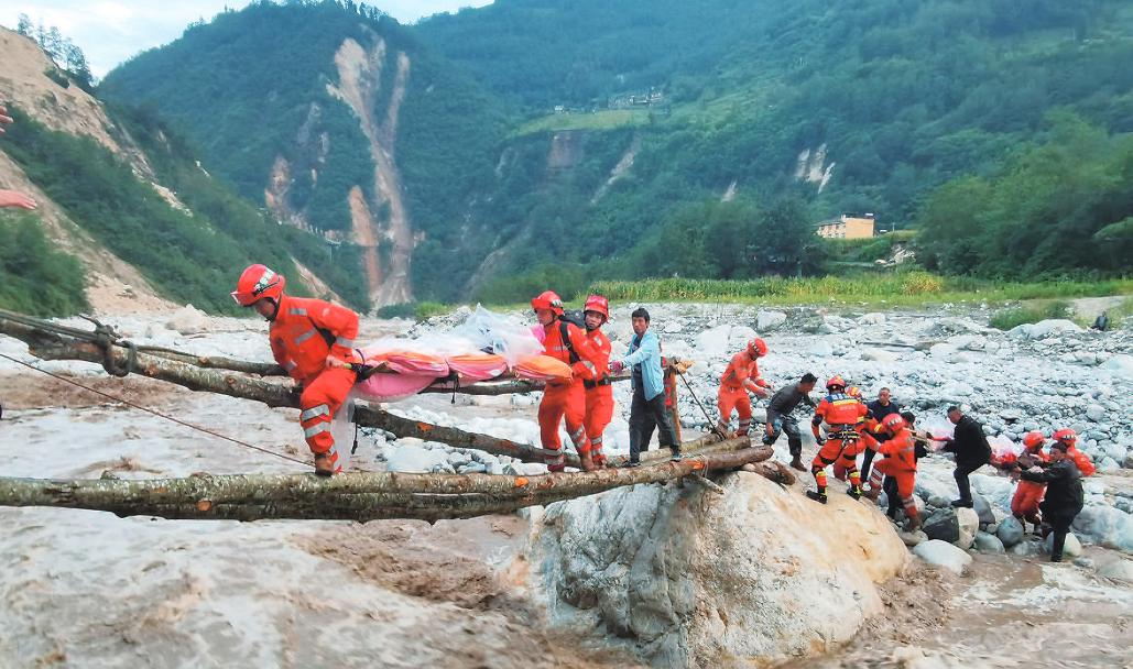 甘孜地震最新，救援行動(dòng)與災(zāi)后重建的艱難征程